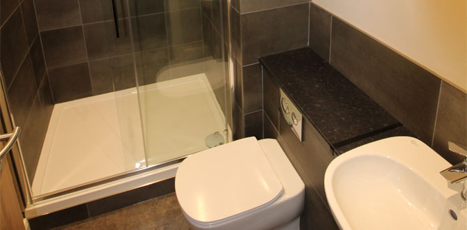 One Bedroom Premium Bathroom